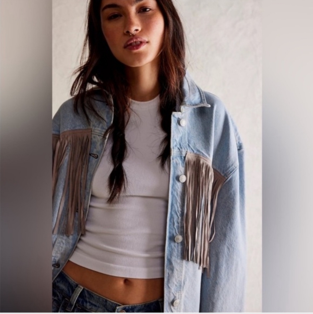 We The Free Light Blue Jean Jacket with Fringe NWOT - Picture 6 of 12